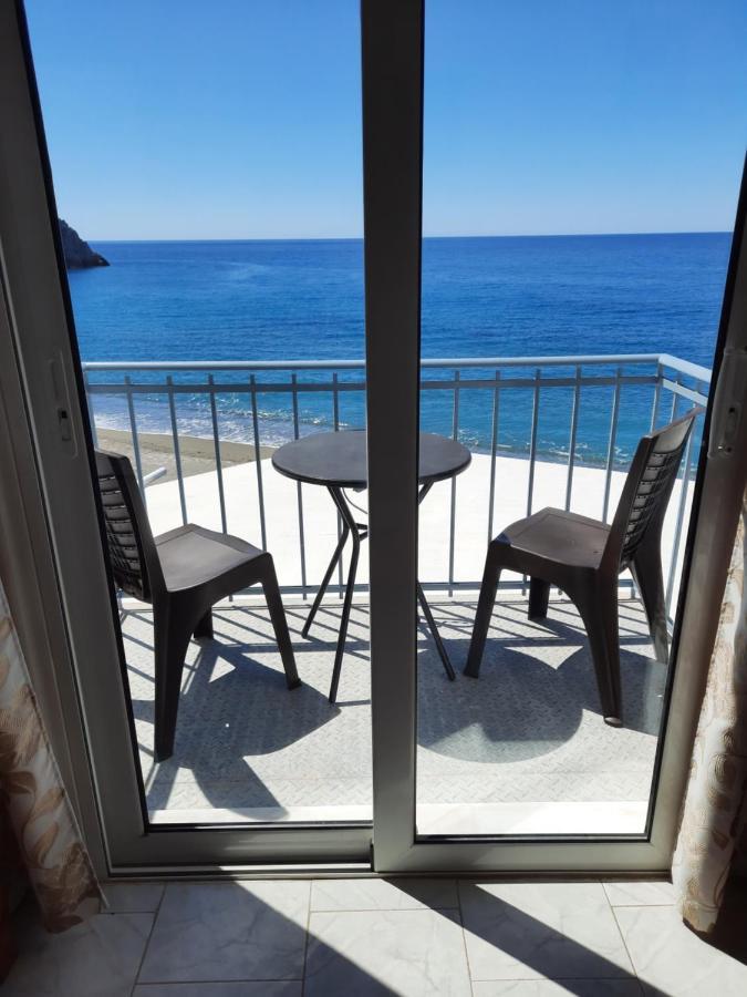 Voula Beach Léntas Exteriér fotografie